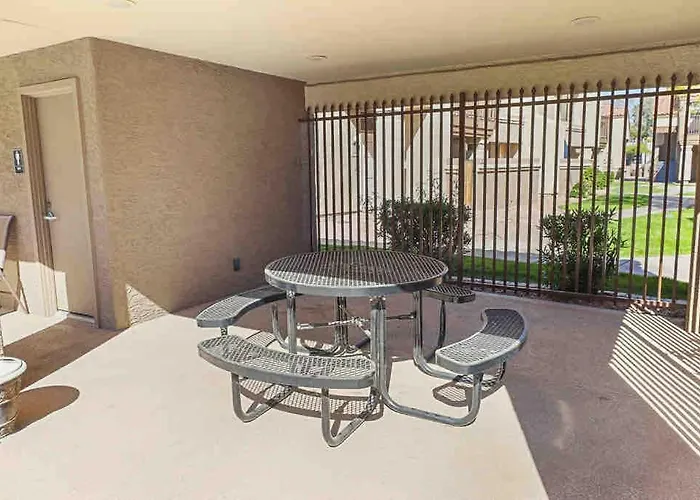 Holiday home The Cool Cactus With Pool And Jacuzzi Tempe